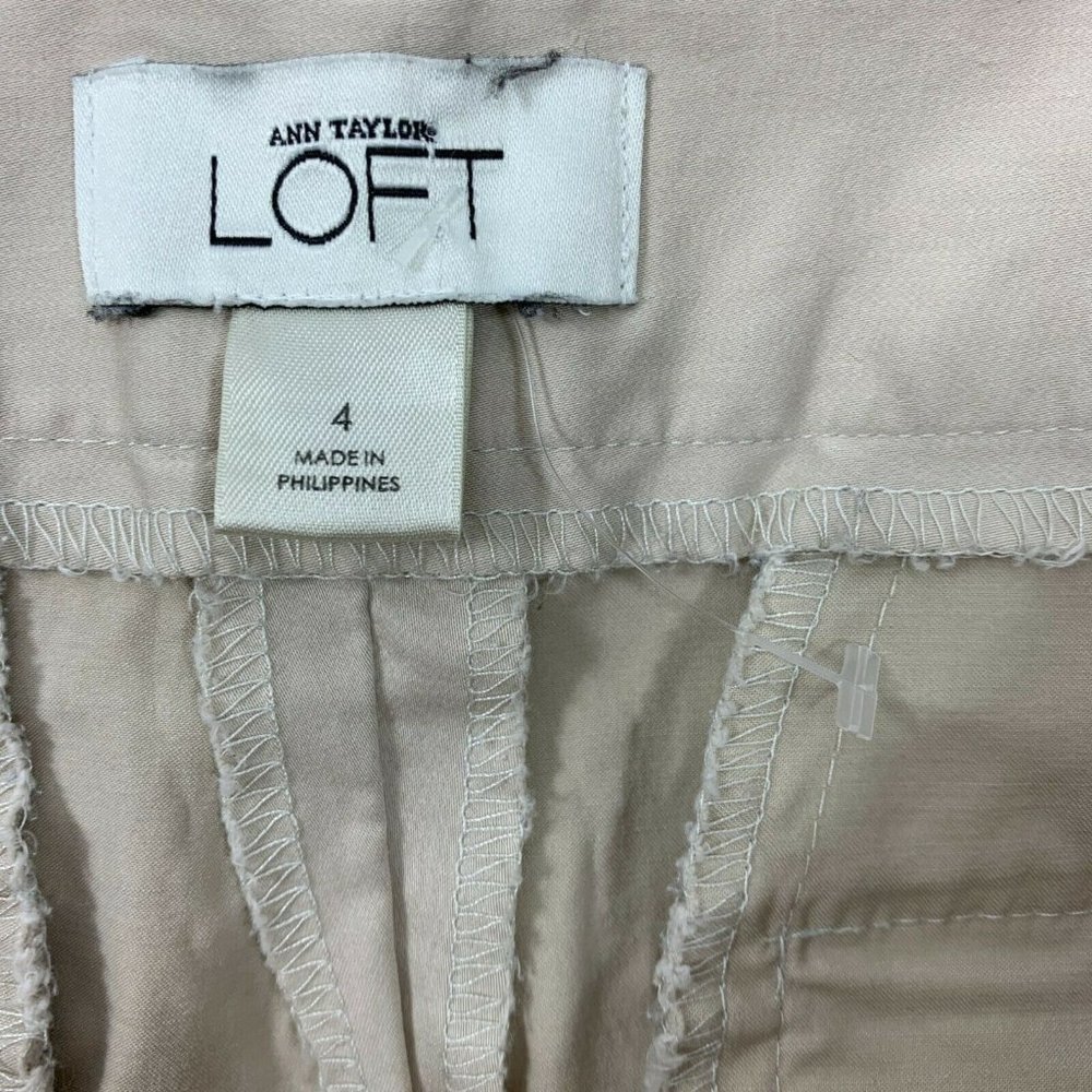 LOFT 4 Bermuda Shorts NWOT 32" X 9" Beige Ann Taylor Career - Picture 3 of 4